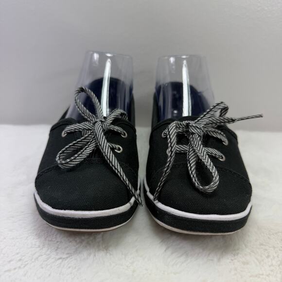 Grasshoppers Black Canvas Lace-Up Flats Women’s Sneakers Size 5.5 - Picture 3 of 10